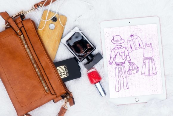 Evaluating the Line Art Clothes Procreate BUNDLE V 21 for Digital Illustrators